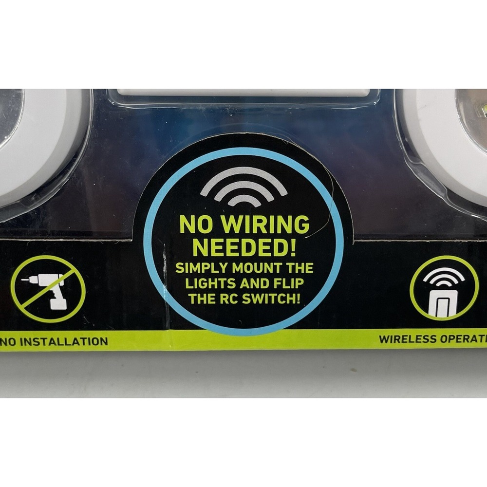 Sharper Image Wireless Remote LED 4 Light Puck Light Set New in Package NIP - Picture 2 of 9